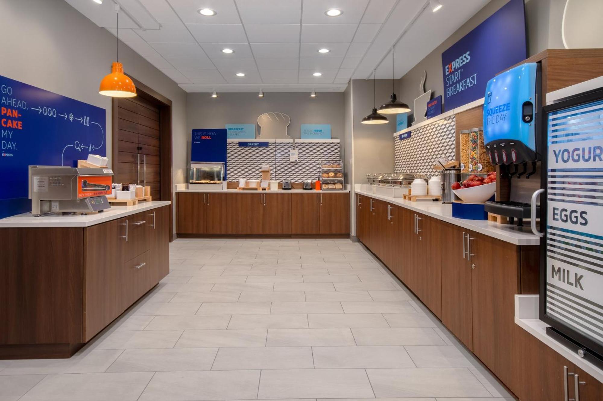 Holiday Inn Express & Suites Oscoda By Ihg Zewnętrze zdjęcie